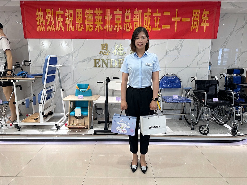 恩德萊邯鄲愛心店六一兒童節活動：孩子們錄制視頻，感恩溫情禮物
