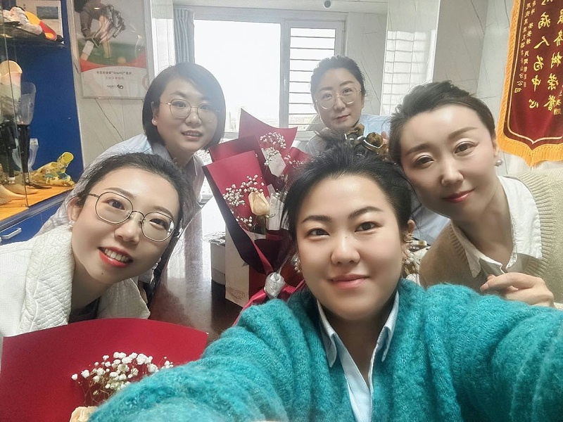 國際勞動婦女節活動回顧，恩德萊品牌多地愛心店溫情獻禮