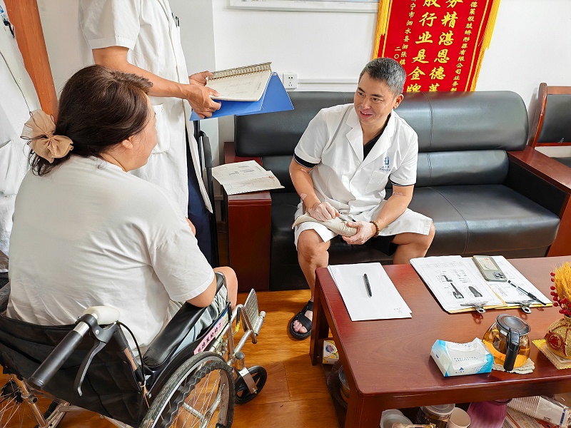恩德萊山東愛心店假肢義診及安裝體驗活動圓滿結束