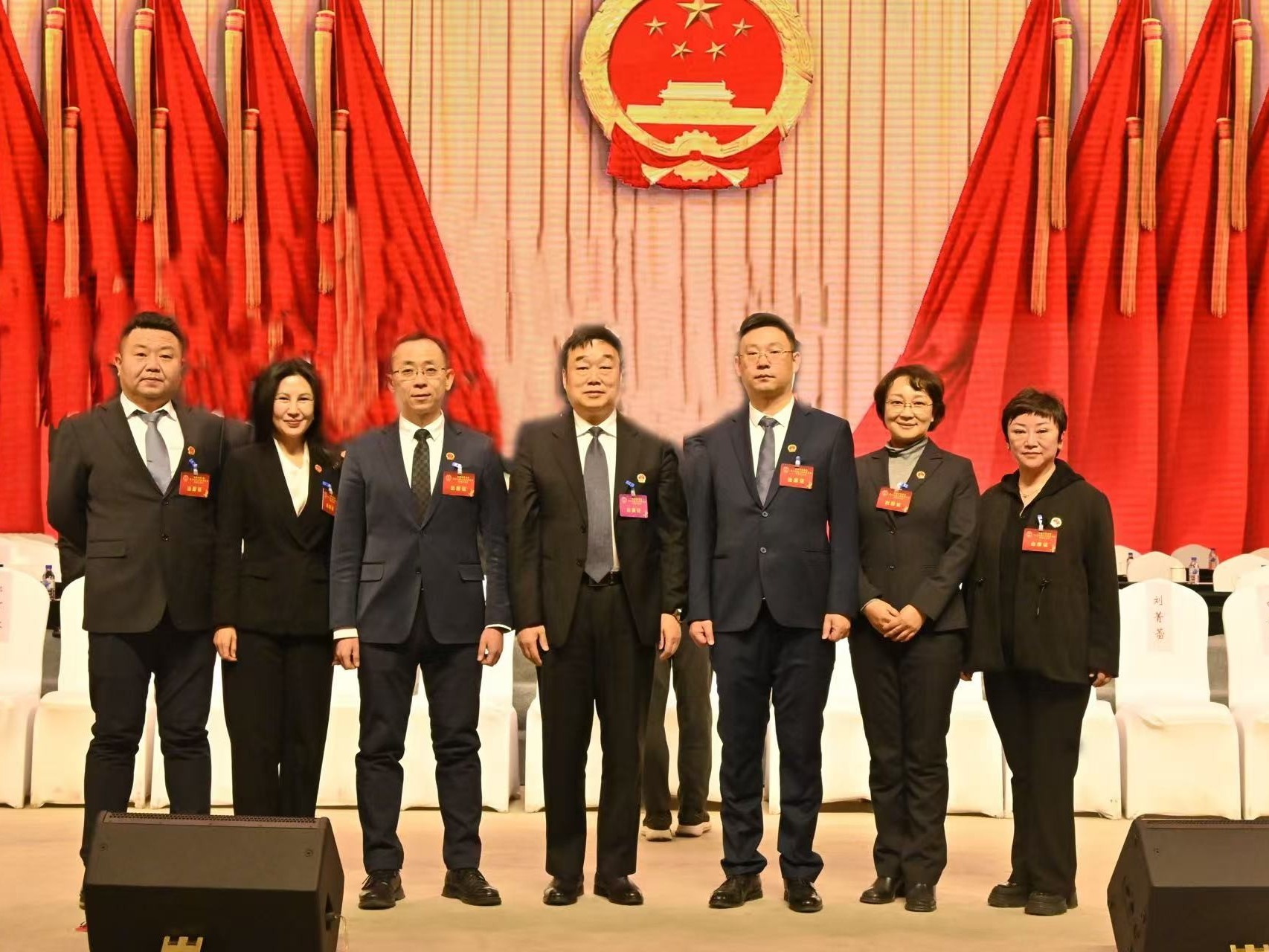 恩德萊愛(ài)心店姜惠總經(jīng)理出席長(zhǎng)春市南關(guān)區(qū)第十九屆人代會(huì)第四次會(huì)議