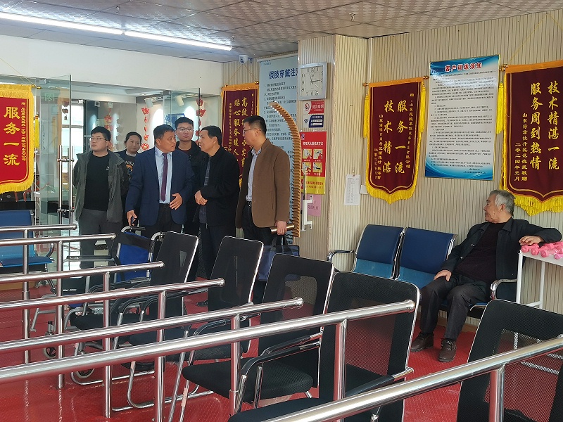 社保領導蒞臨山東恩德萊
