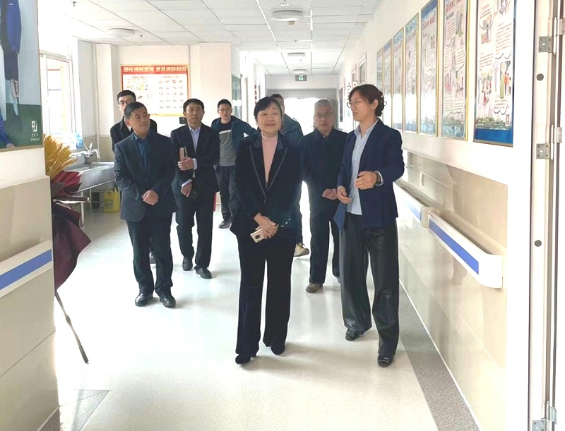 棗莊市殘聯(lián)黨組書記、理事長朱景宜蒞臨恩德萊棗莊分公司考察調(diào)研