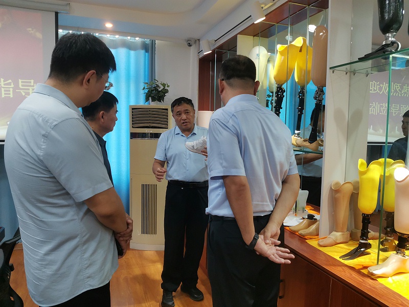 濟南市、區殘聯領導一行蒞臨恩德萊山東愛心店暨藥山如康家園調研考察