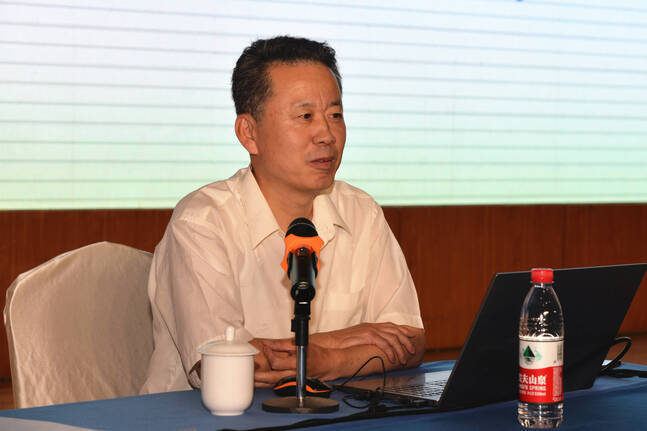 恩德萊參加政協第十屆濟南市天橋區委員會委員培訓班